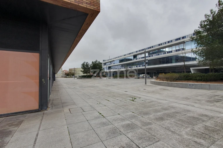 Negócio para Arrendamento em Moscavide e Portela Foto 9