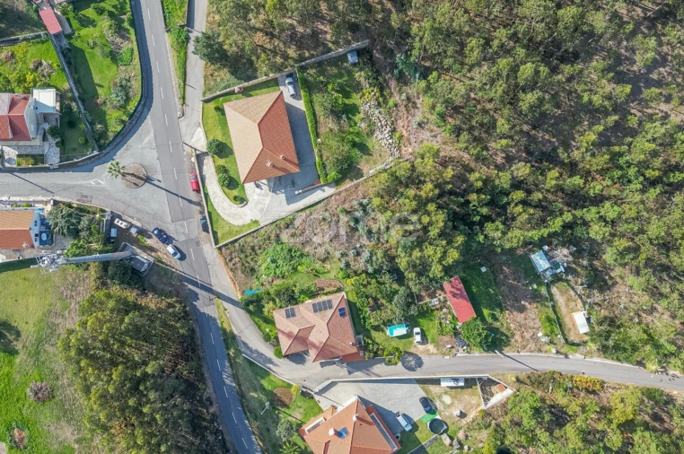 Terreno para Venda em Subportela, Deocriste e Portela Susã