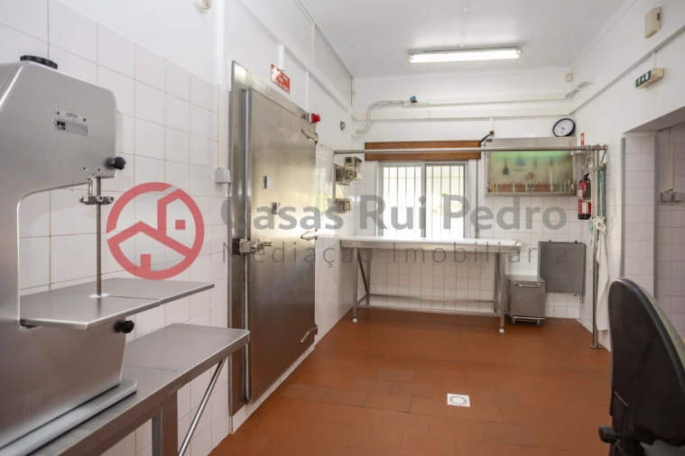 Loja para Cedência de Quotas em Samora Correia Foto 22