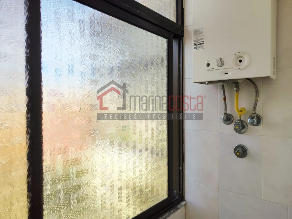 Apartamento T2 para Venda em Peniche Foto 6