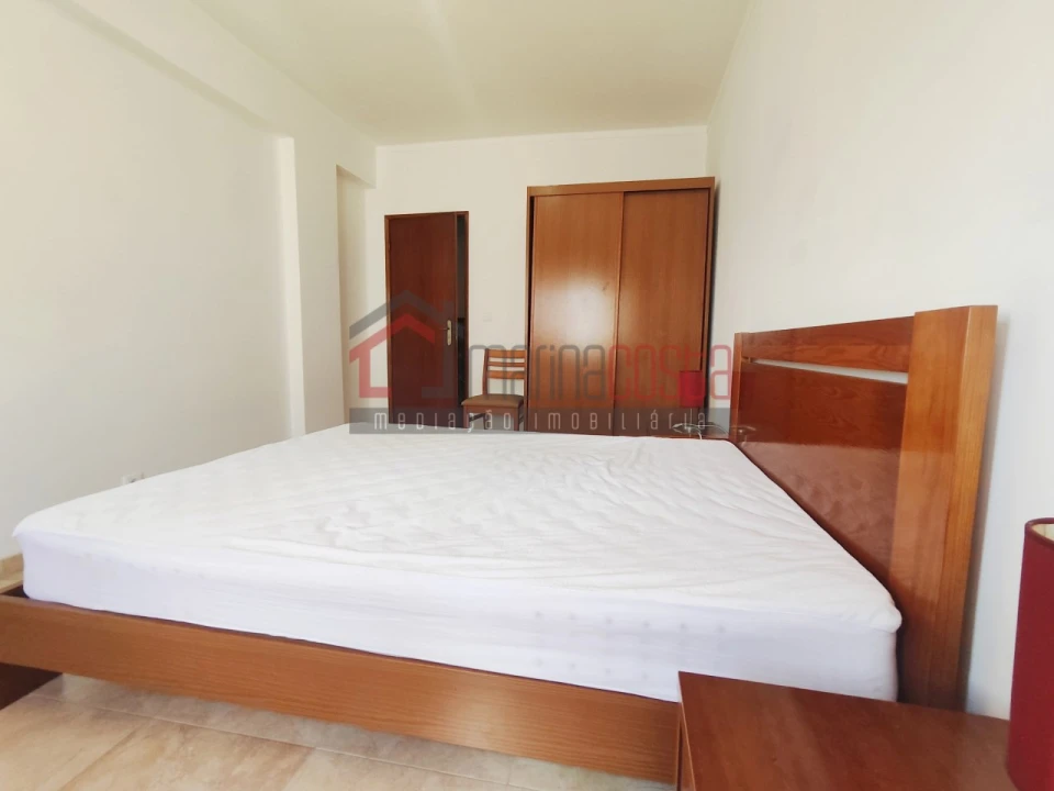 Apartamento T2 para Venda em Peniche Foto 7