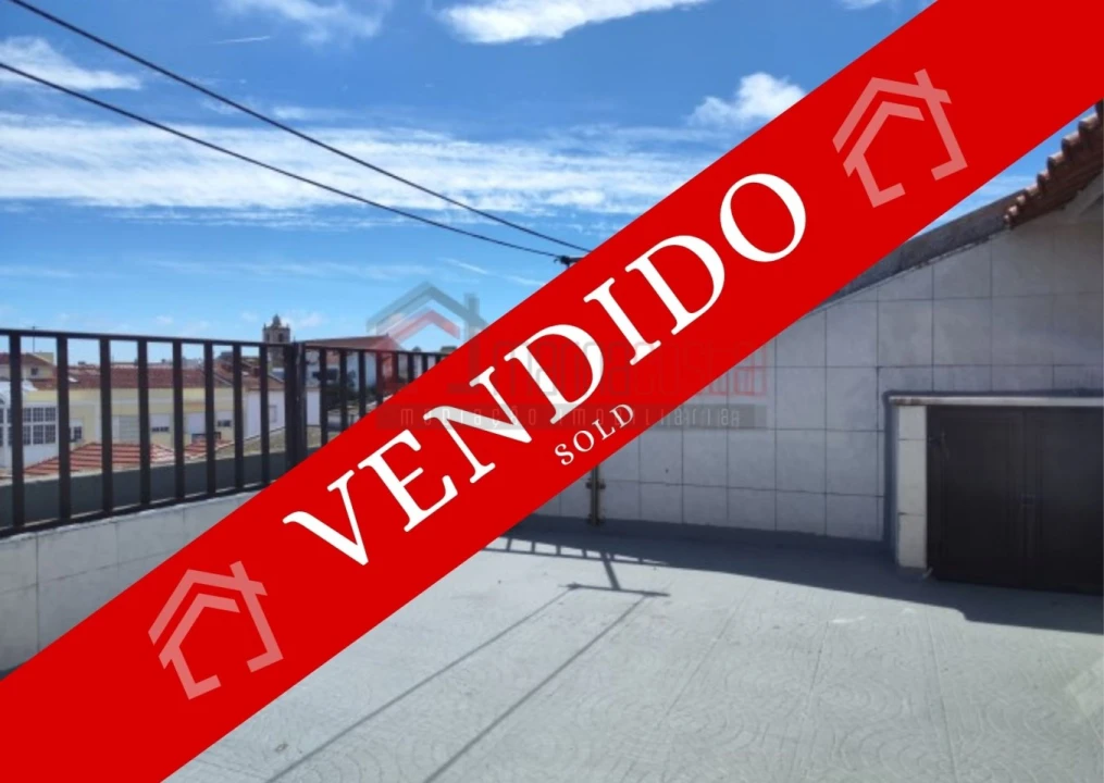 Apartamento T2 para Venda em Peniche Foto 1
