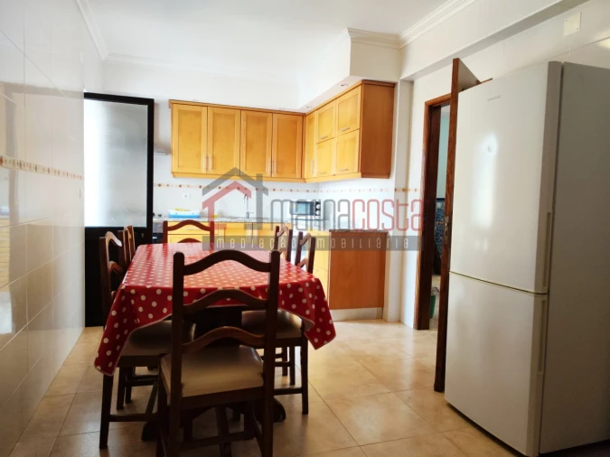 Apartamento T2 para Venda em Peniche Foto 5