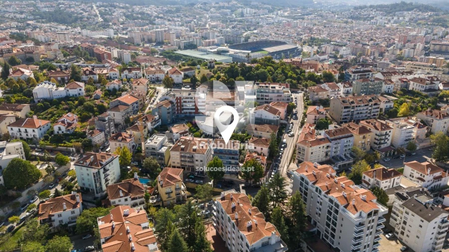 Apartamento T8 para Arrendamento em Sé Nova, Santa Cruz, Almedina e São Bartolomeu Foto 30