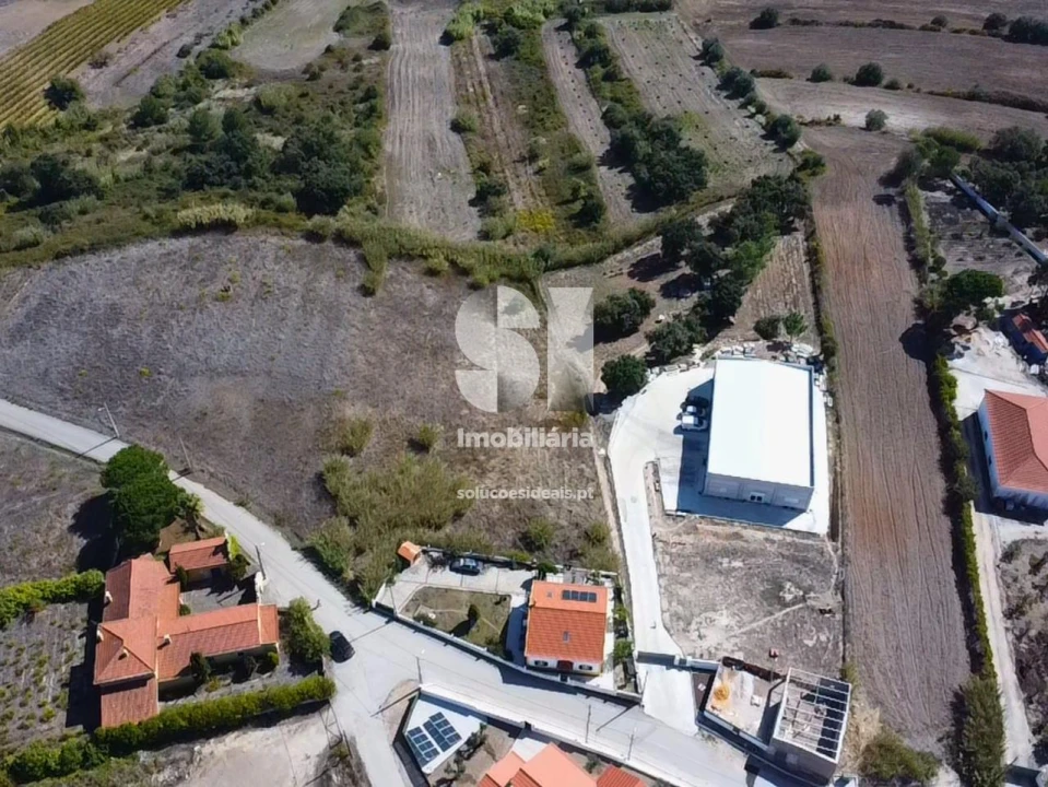 Terreno para Venda em Dois Portos e Runa Foto 3