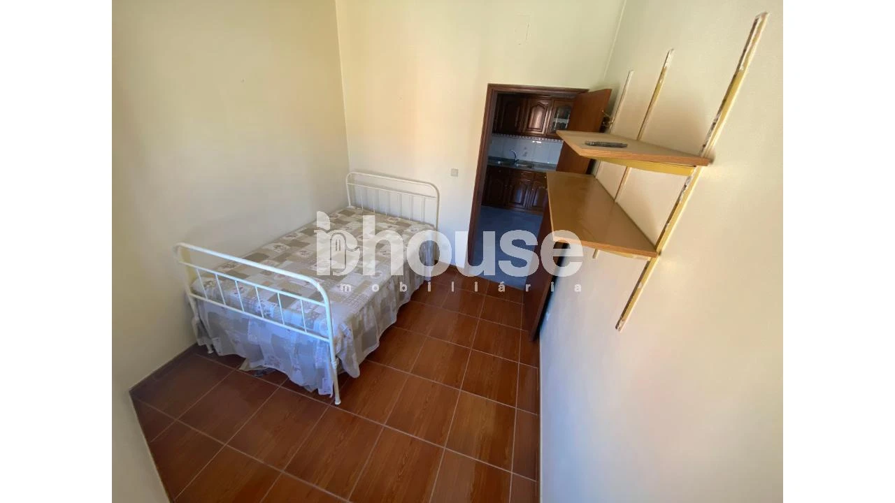 Negócio para Venda em Canaveses Foto 25