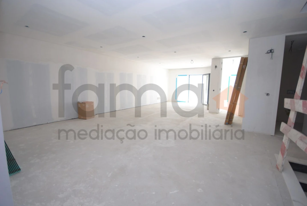 Moradia T4 para Venda em Cascais e Estoril Foto 12