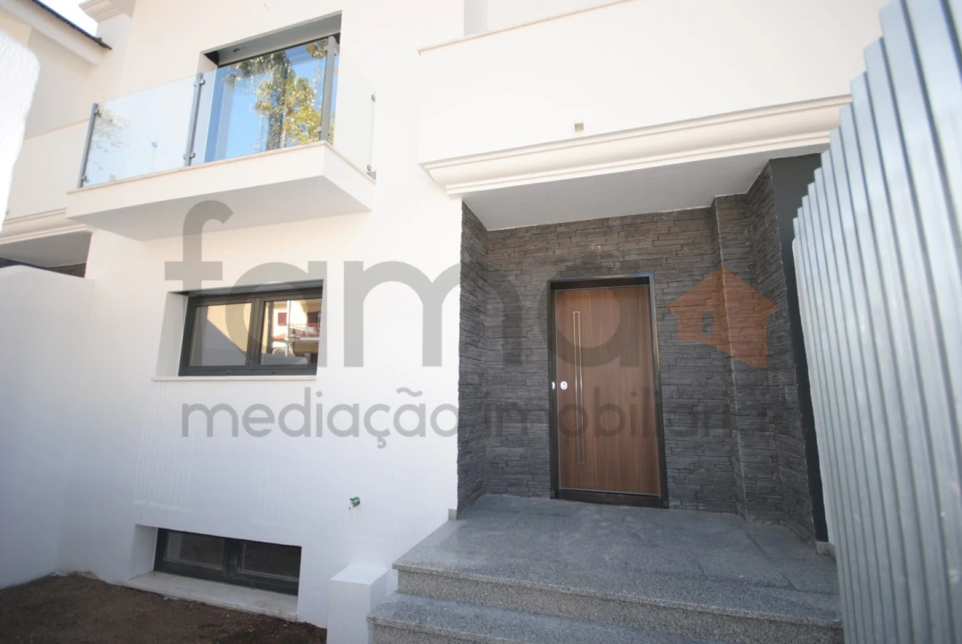 Moradia T4 para Venda em Cascais e Estoril Foto 35