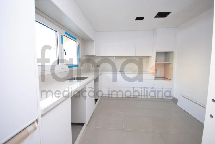 Moradia T4 para Venda em Cascais e Estoril Foto 17