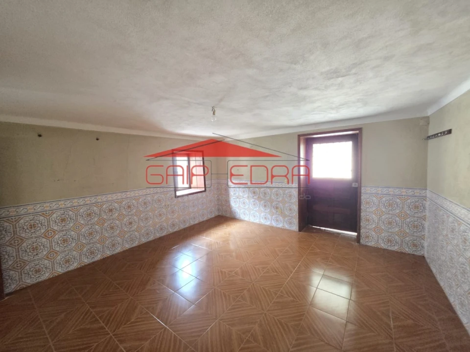 Moradia T3 para Venda em Pinheiro da Bemposta, Travanca e Palmaz Foto 11