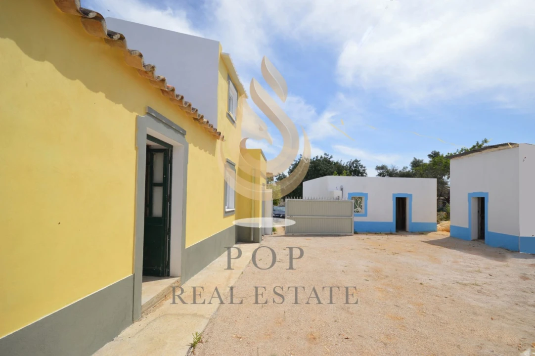 Moradia T4 para Venda em Moncarapacho e Fuseta Foto 2