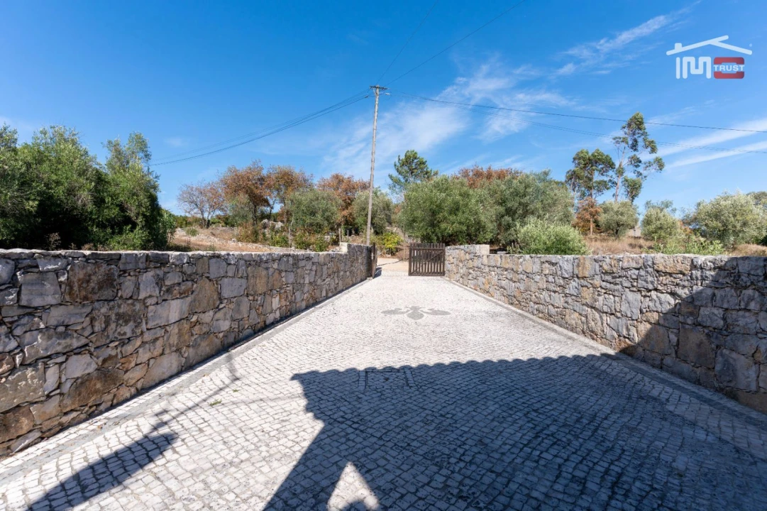 Moradia T2 para Venda em São Mamede Foto 29