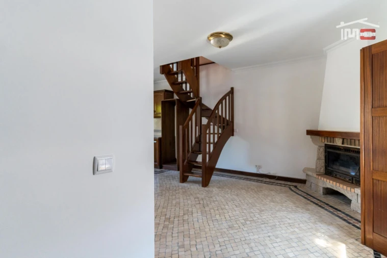 Moradia T2 para Venda em São Mamede Foto 17