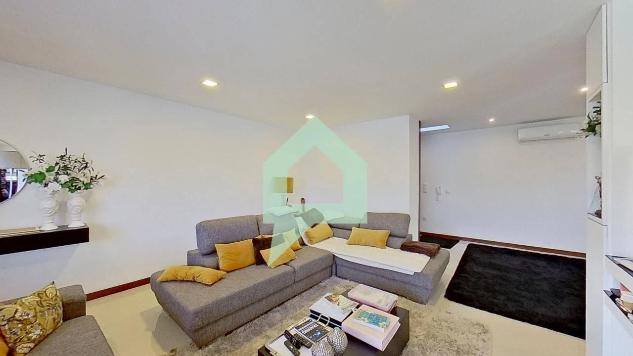 Moradia T3 para Venda em Carvalhal Foto 11