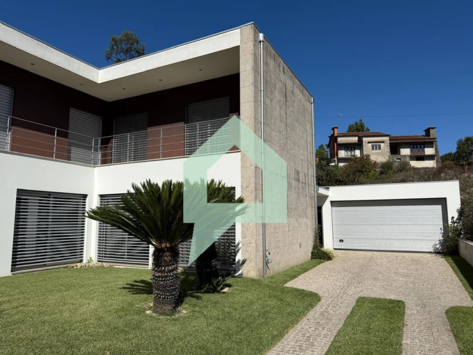 Moradia T3 para Venda em Carvalhal Foto 36