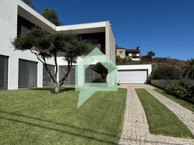 Moradia T3 para Venda em Carvalhal