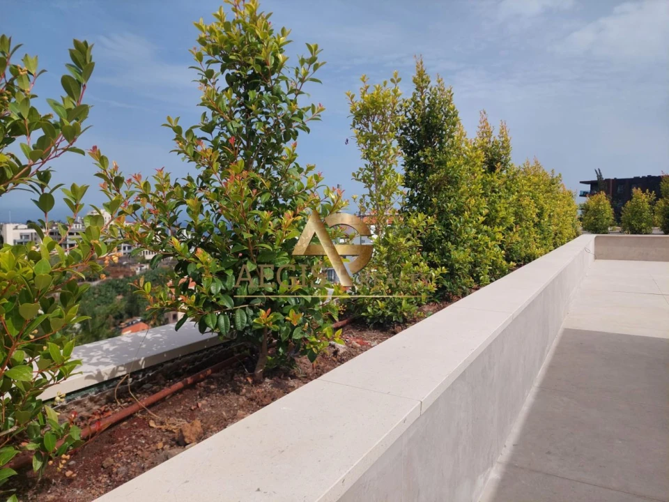 Apartamento T3 para Venda em São Martinho Foto 7