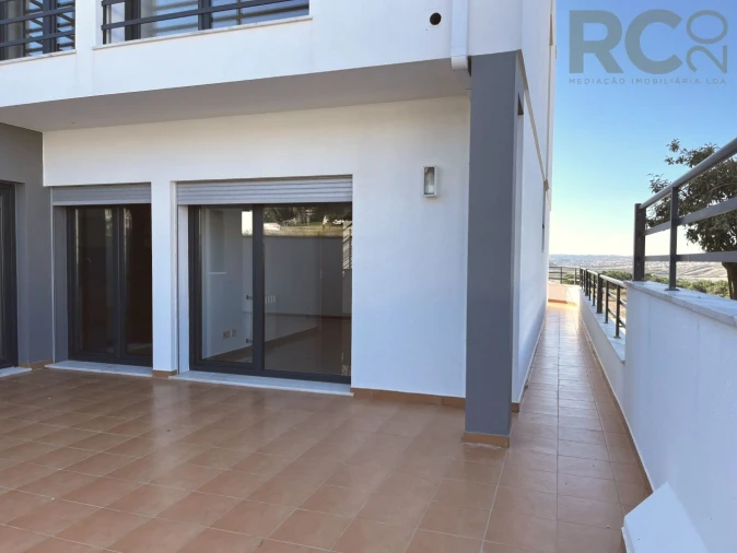 Moradia T3 para Venda em Silveira Foto 8