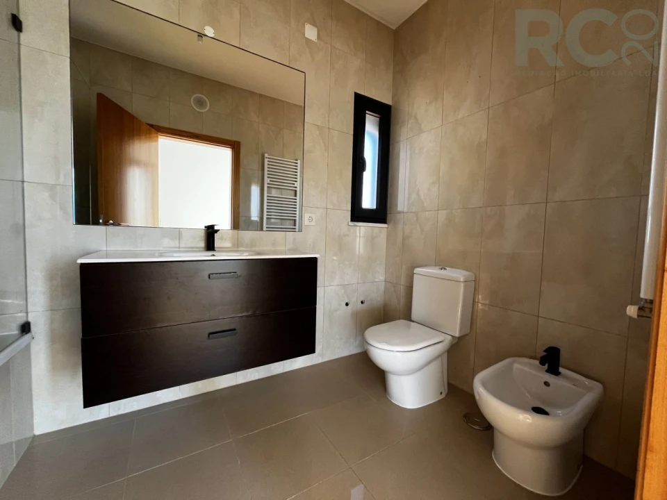 Moradia T3 para Venda em Silveira Foto 29