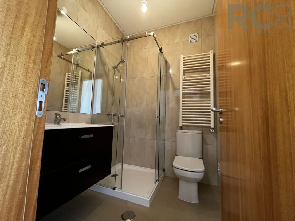 Moradia T3 para Venda em Silveira Foto 32