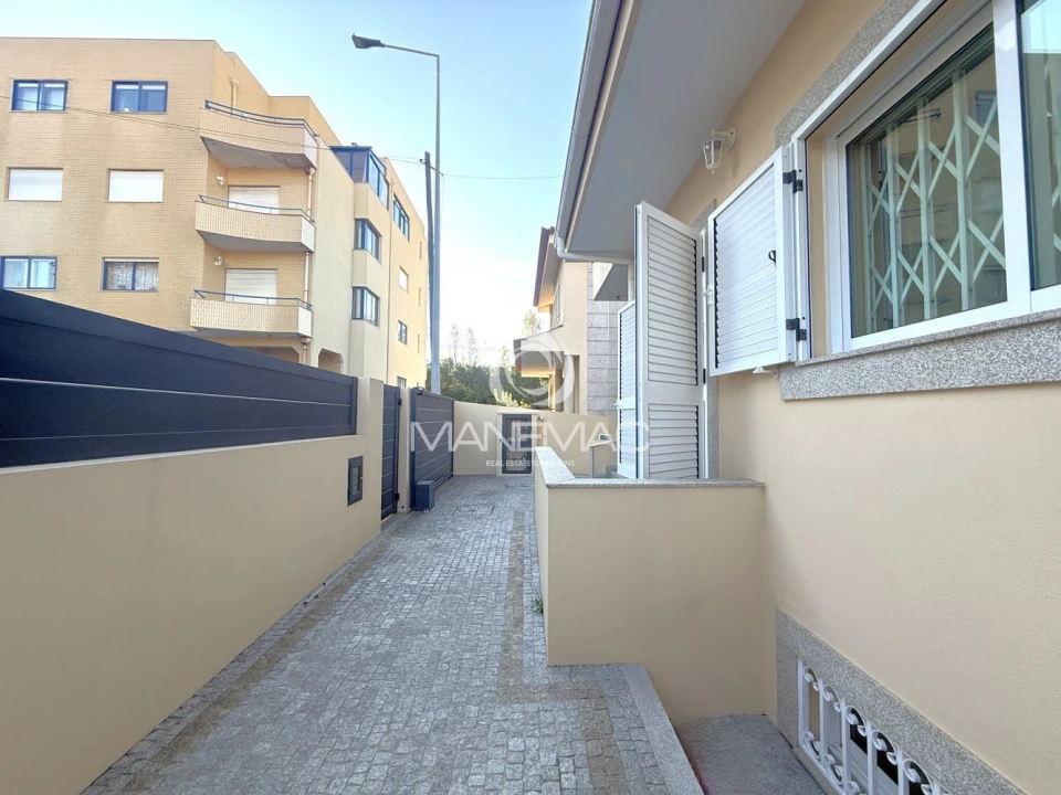 Moradia T3 para Venda em Canidelo Foto 26