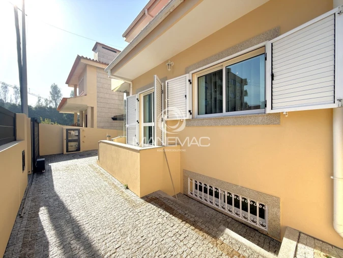 Moradia T3 para Venda em Canidelo Foto 49