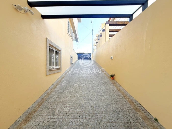 Moradia T3 para Venda em Canidelo Foto 5