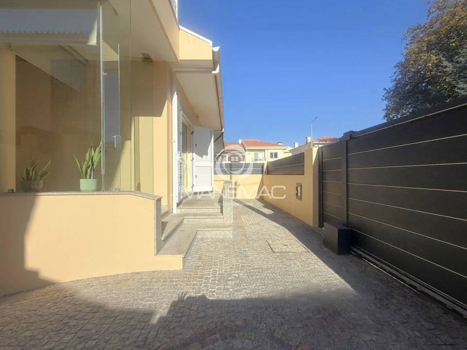 Moradia T3 para Venda em Canidelo Foto 28