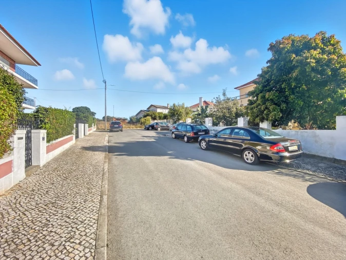 Moradia T5 para Venda em Barcarena Foto 11