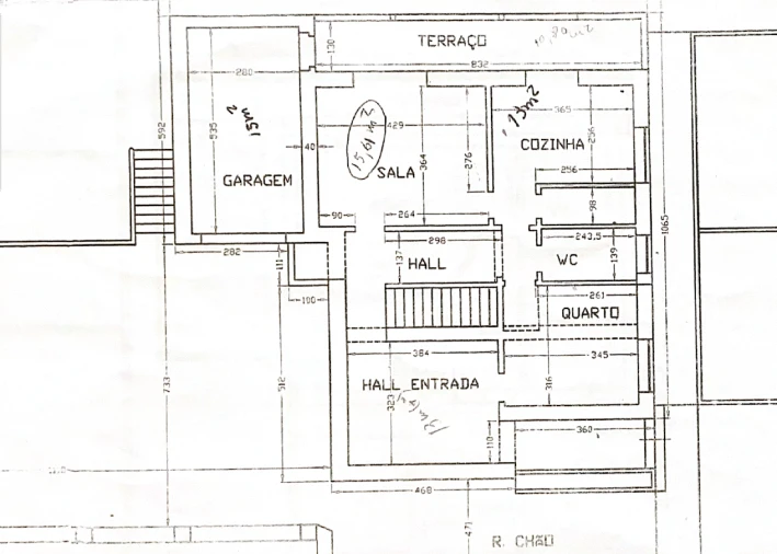Moradia T5 para Venda em Barcarena Foto 44
