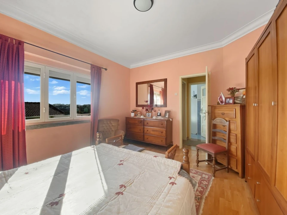 Moradia T6 para Venda em Barcarena Foto 18