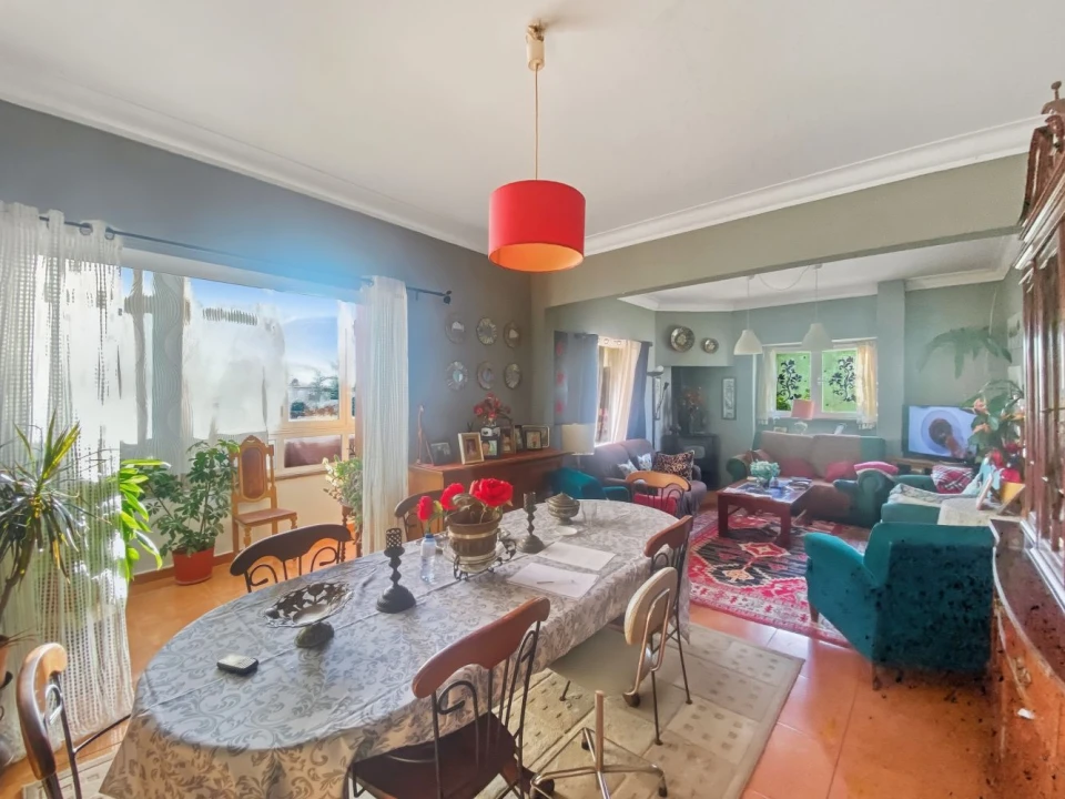 Moradia T6 para Venda em Barcarena Foto 39