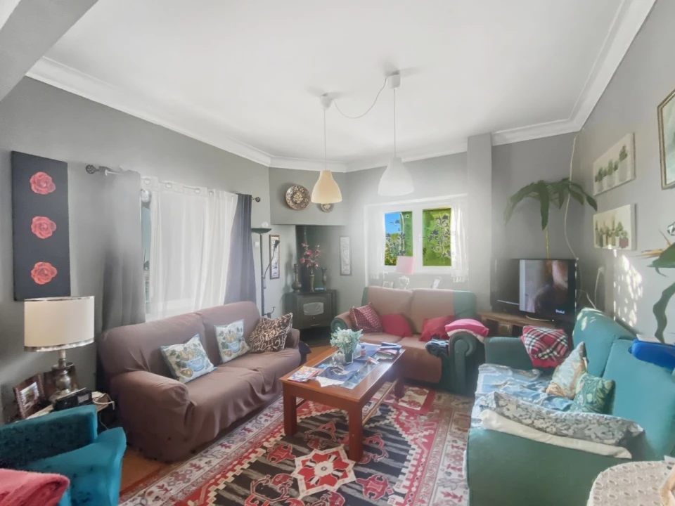 Moradia T6 para Venda em Barcarena Foto 40