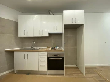 Apartamento T1 para Venda em Rio de Mouro