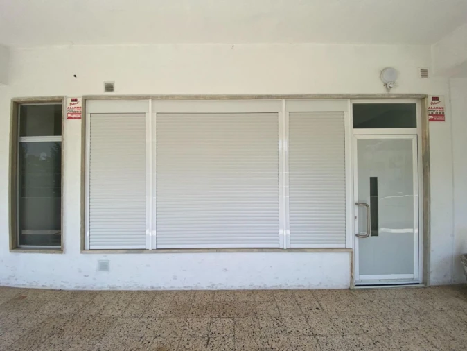 Apartamento T1 para Venda em Rio de Mouro Foto 11