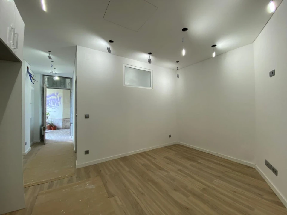 Apartamento T1 para Venda em Rio de Mouro Foto 12