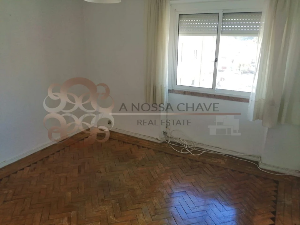 Apartamento T2 para Venda em Amora Foto 12