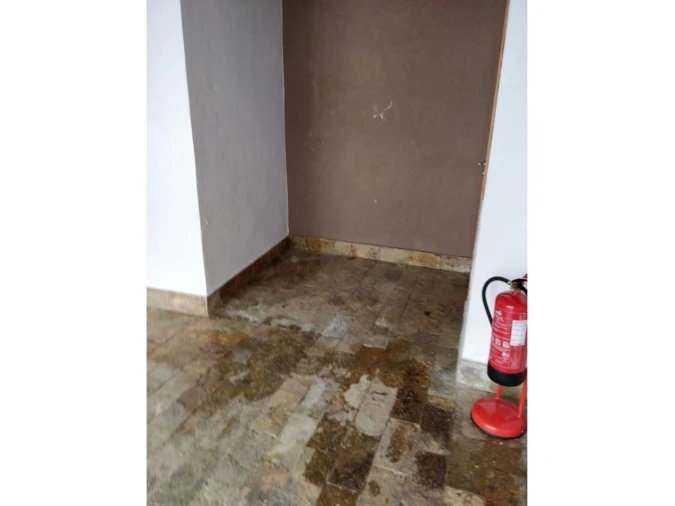 Loja para Arrendamento em Caia, São Pedro e Alcáçova Foto 8