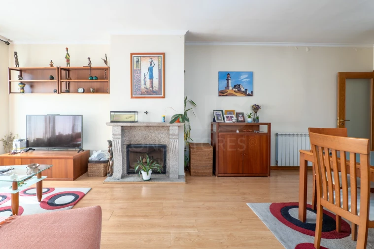 Apartamento T3 para Venda em Amarante (São Gonçalo), Madalena, Cepelos e Gatão Foto 4