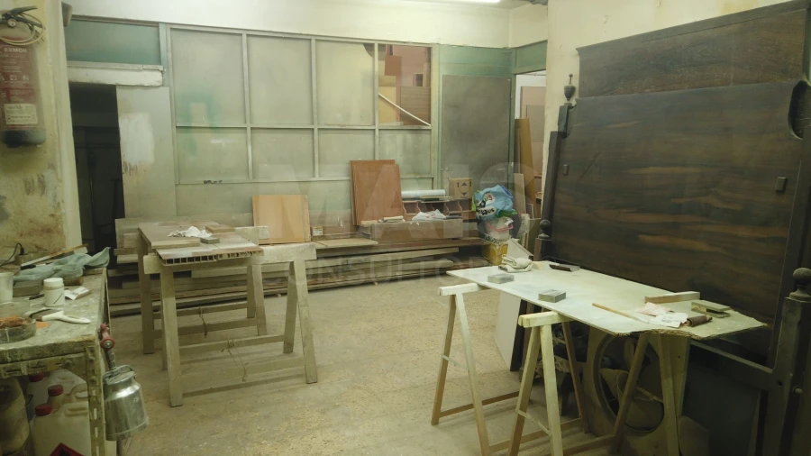 Loja para Venda em Pontinha e Famões Foto 12