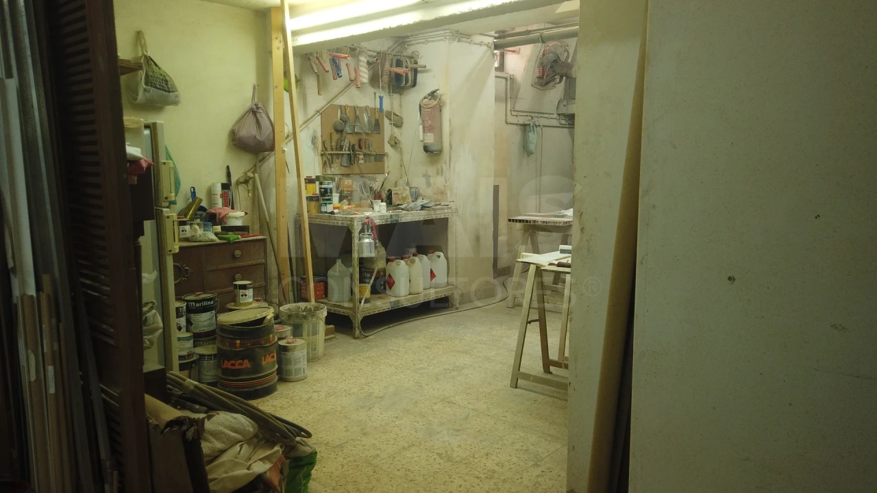 Loja para Venda em Pontinha e Famões Foto 10