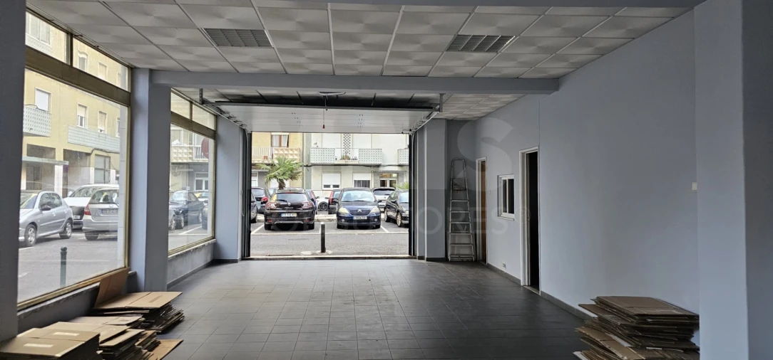 Loja para Venda em Algés, Linda-A-Velha e Cruz Quebrada-Dafundo Foto 6