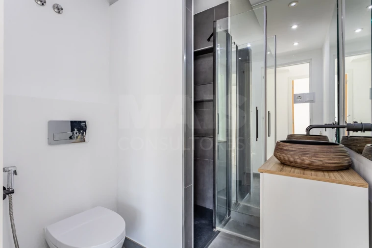 Apartamento T2 para Venda em Sacavém e Prior Velho Foto 11