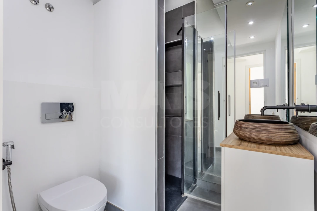 Apartamento T2 para Venda em Sacavém e Prior Velho Foto 11