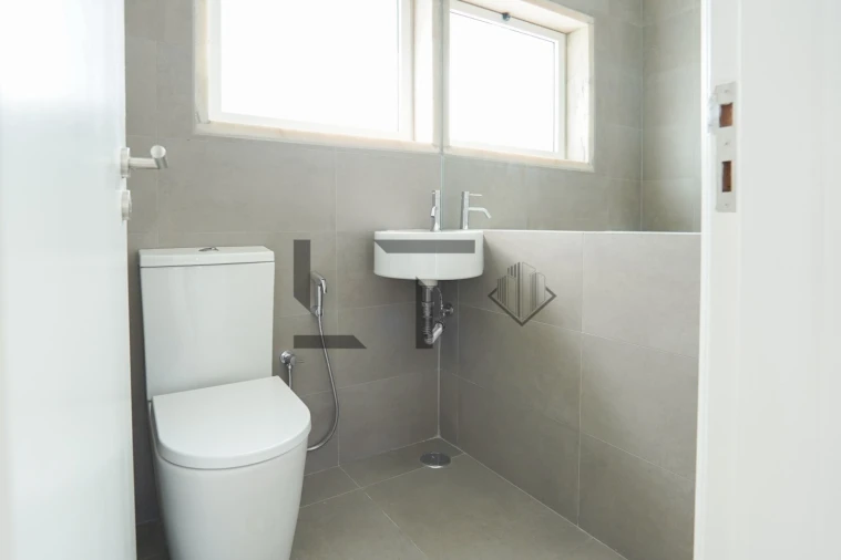 Prédio para Arrendamento em Alfragide Foto 15