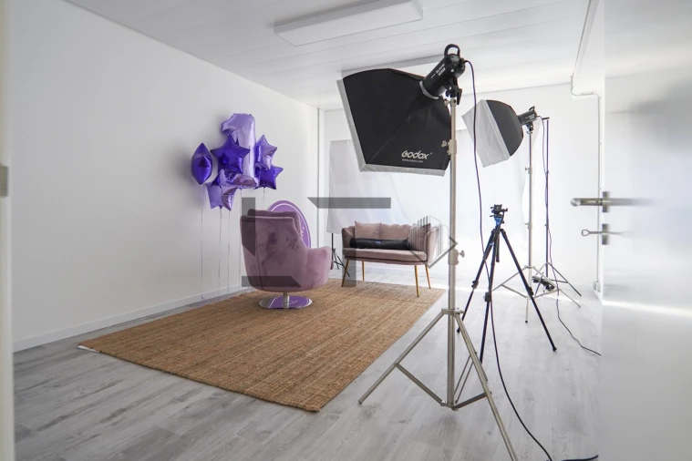 Prédio para Arrendamento em Alfragide Foto 68