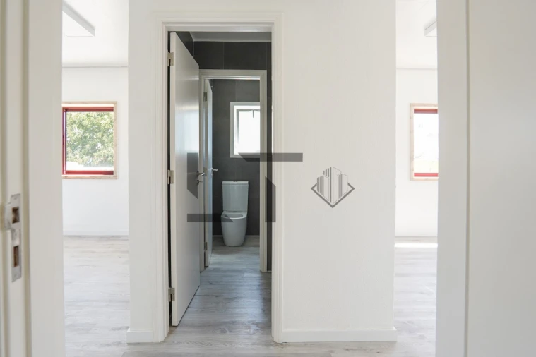 Prédio para Arrendamento em Alfragide Foto 70