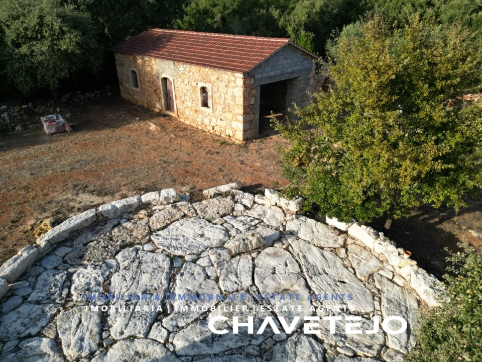 Moradia para Venda em Chãos Foto 1