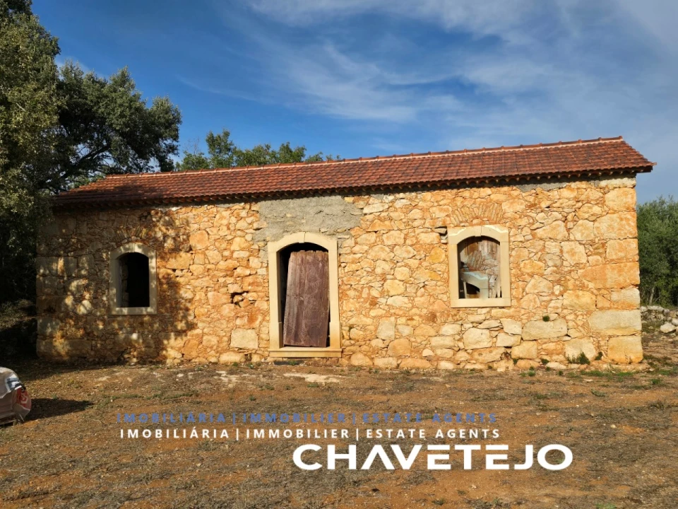 Moradia para Venda em Chãos Foto 2