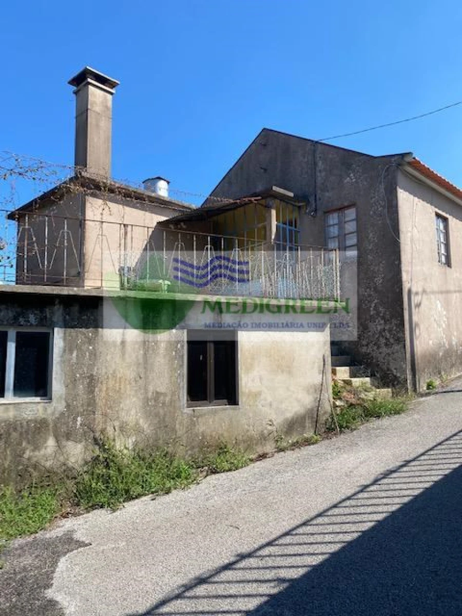 Moradia T3 para Venda em Cedrim e Paradela